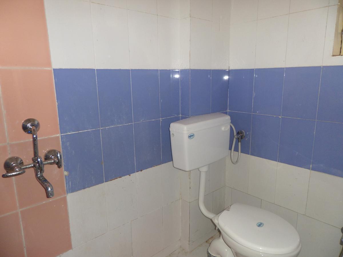 Hotel Royal Lodging Phursungi Kültér fotó